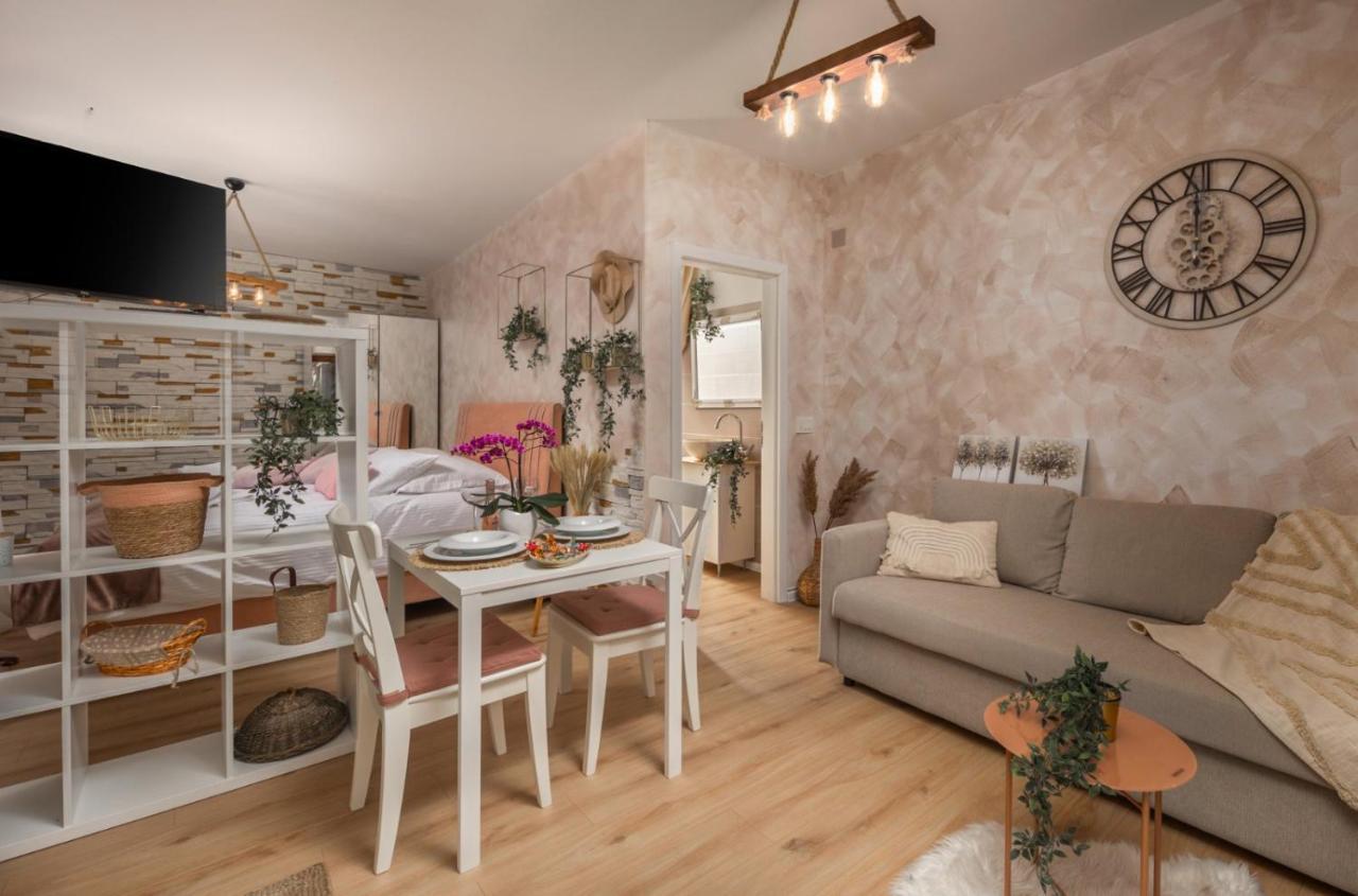 Piccola Villa Adriatic With A Swimming Pool, Grill, Children Playground Opatija Icici Luaran gambar